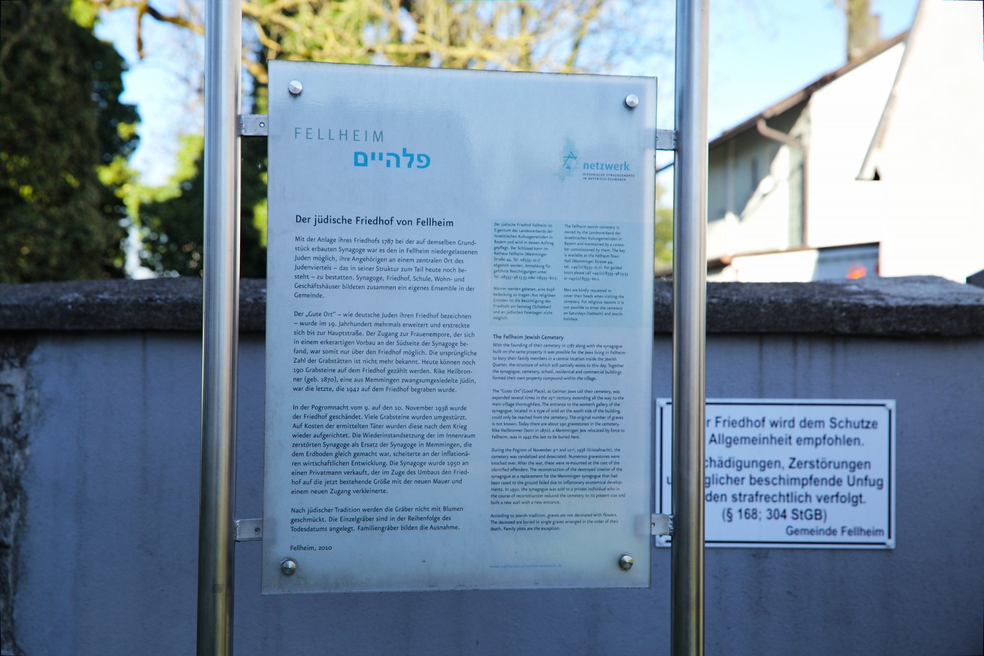 Unterseite Friedhofstafeln.