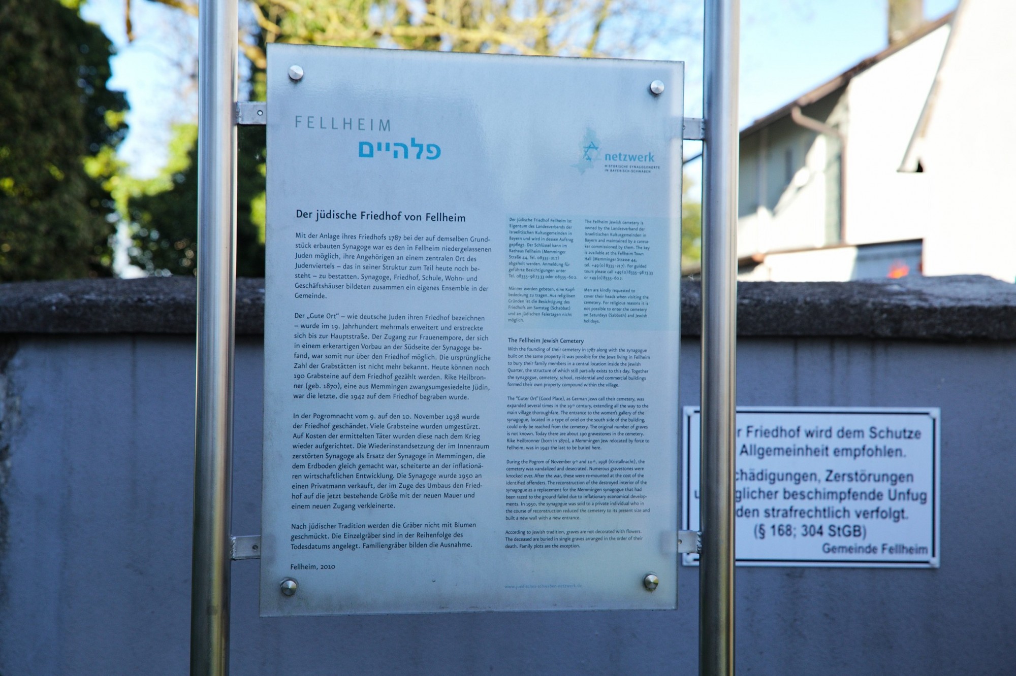 Unterseite Friedhofstafeln.